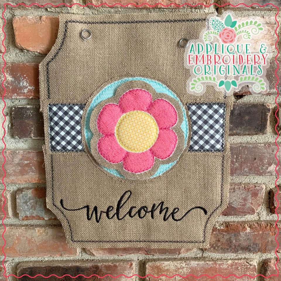 2054 Interchangeable Door Hanger Applique & Embroidery Originals